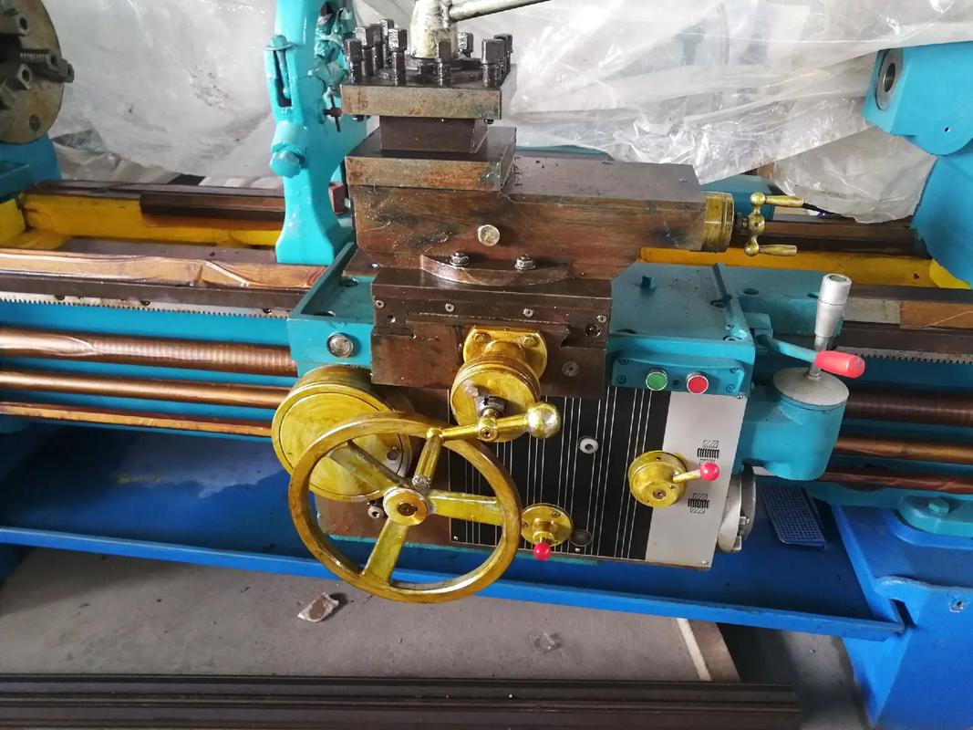 探秘庫存經(jīng)典 全新CW6163/1500普通車床及其在金屬加工領(lǐng)域的應(yīng)用價值