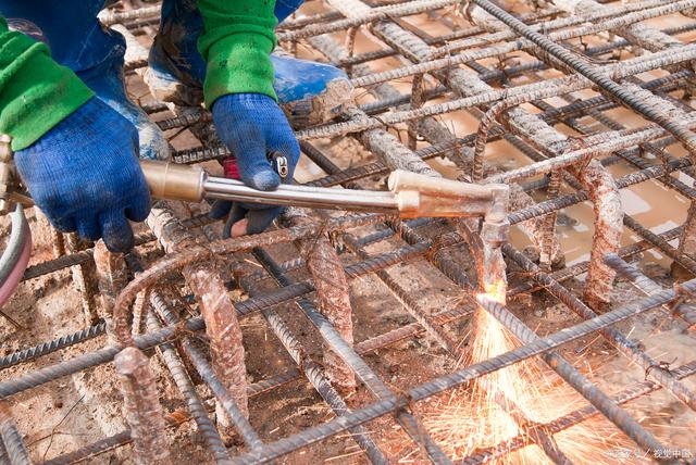 汽車配件安裝指南 如何正確安裝機械錨栓，確保穩固與安全